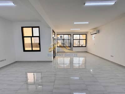 4 Camere Appartamento in affitto a Al Khibeesi, Al Ain - IMG_7038. jpeg