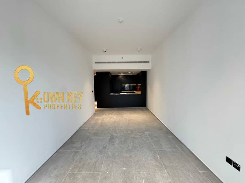 Beautiful 1BR | Modern | 1 Month Free