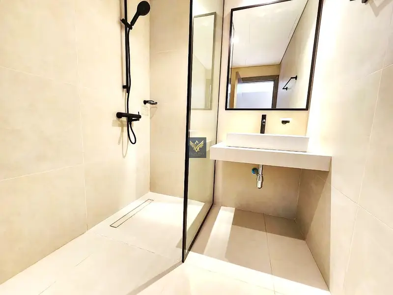 Brand New 1 Bedroom Apartment | Balcony GYM POOL PARKING