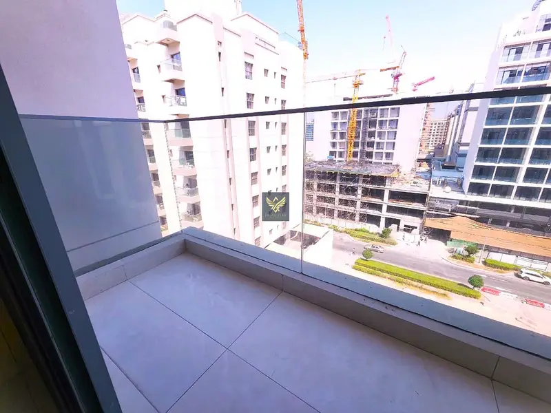 Brand New 1 Bedroom Apartment | Balcony GYM POOL PARKING