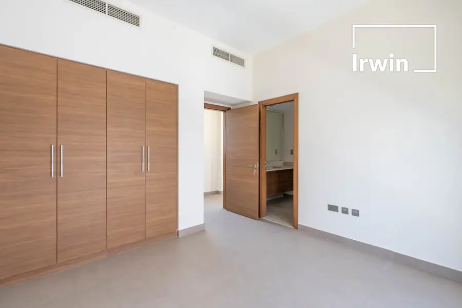 Greenbelt Backing | Landscaped | Next To Park