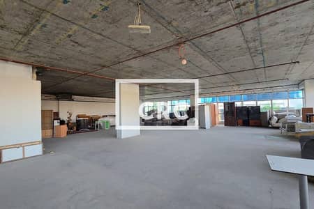 Office zum Miete in Dubai Investments Park (DIP), Dubai - Whats App Image 20260812 At 10