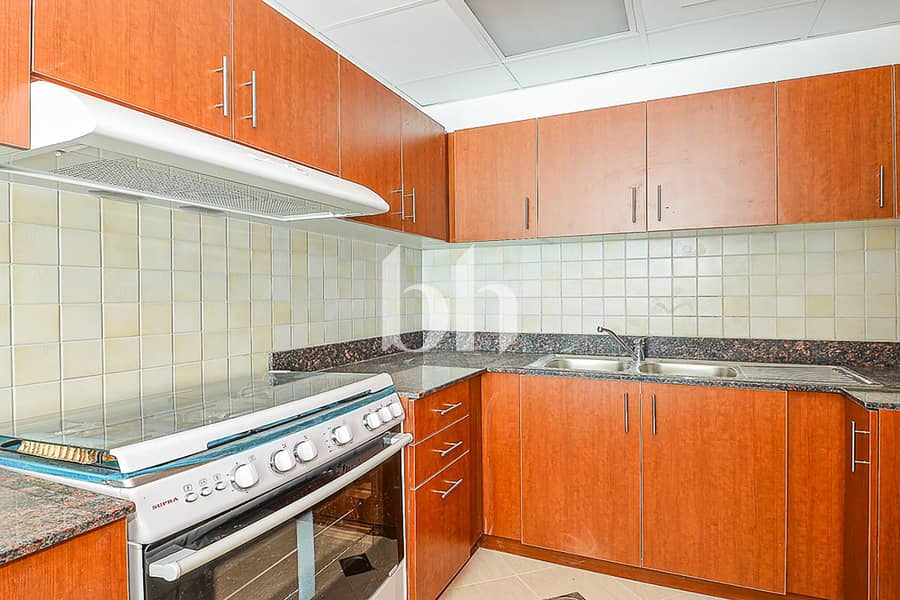 10 Unit 414 Skycourts Tower D 001