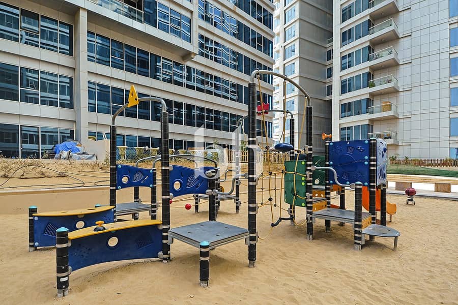 14 Unit 414 Skycourts Tower D 001