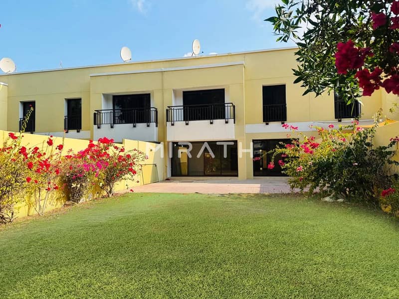 Villa in Al Barsha,Al Barsha 1, 4 slaapkamers, 250000 AED - 16937289 Villa in Al Barsha,Al Barsha 1, 4 slaapkamers, 250000 AED - 16937289