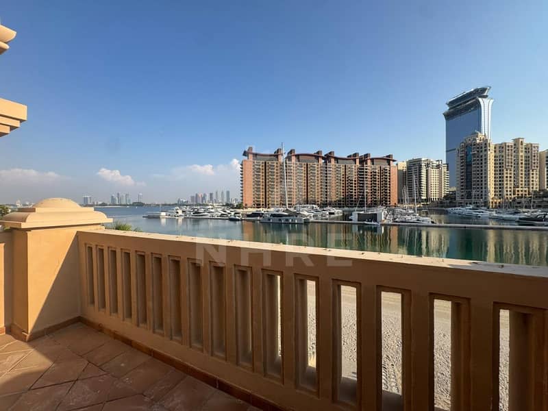 Sea View | Large Plot | 5BR | 7 Bath | Vacant Now. Sea View | Large Plot | 5BR | 7 Bath | Vacant Now.