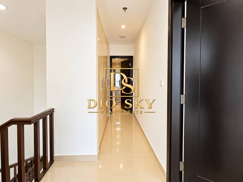 9 Image 9