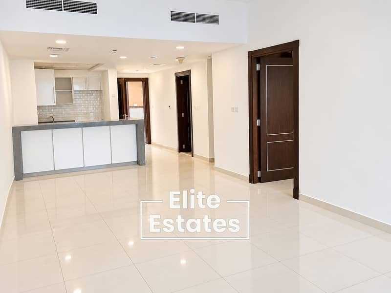 5 Bright Minimalist Open-Plan Apartment. png