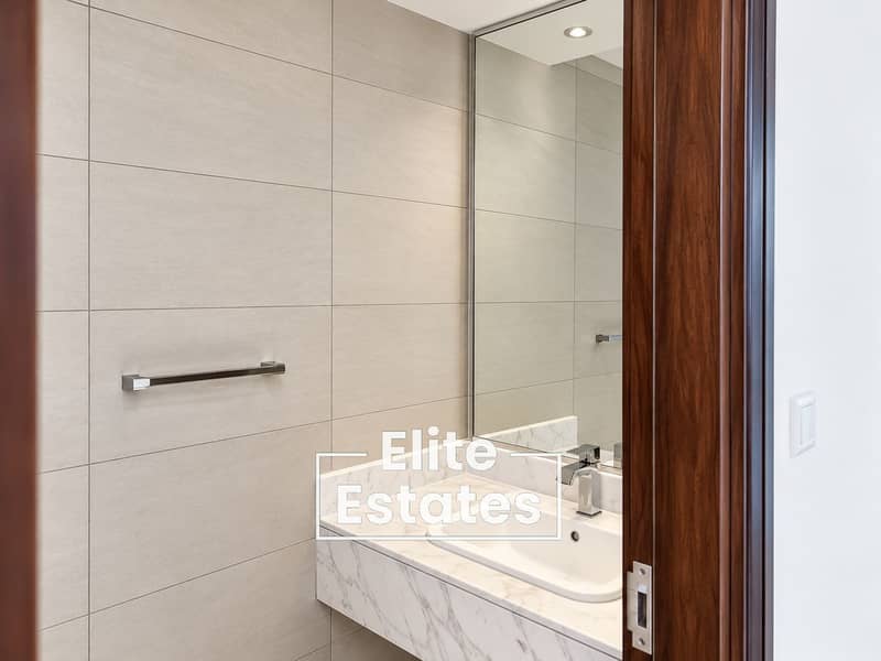 12 Minimalist Marble Vanity Bathroom. png