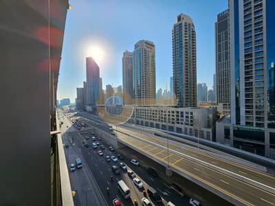 استوديو للايجار في الخليج التجاري، دبي - WhatsApp Image 2026-10-21 at 11.58. 27. jpeg استوديو للايجار في الخليج التجاري، دبي - WhatsApp Image 2026-10-21 at 11.58. 27. jpeg