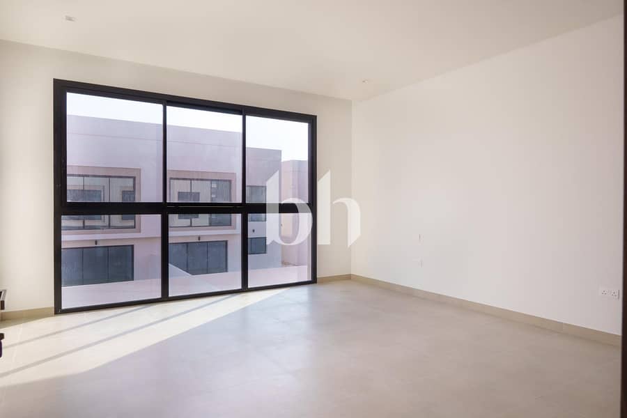 5 images image img