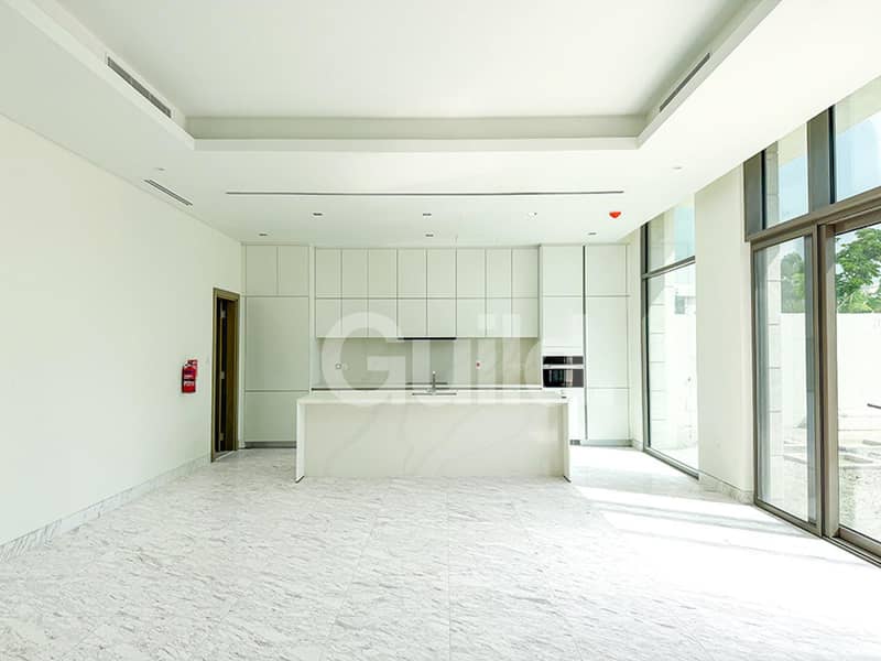 8 Image 8