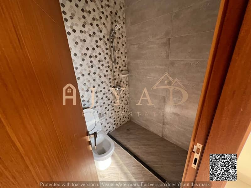 11 5efdb14b-7e2d-4edf-b435-c0cdcee7493f. jpg