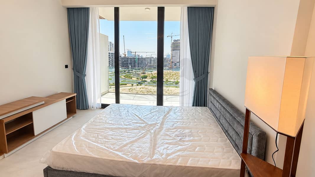 7 Minimalist Bedroom with City Views. png