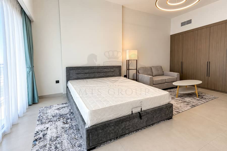 10 Modern Minimalist Bedroom with Teal Curtains. png