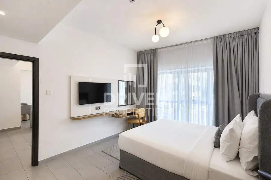 Selling at OP | Walk To Metro | Ready Income Asset