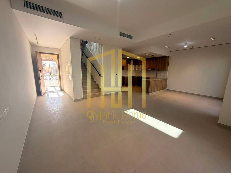 4 Property_Photo_02. jpg