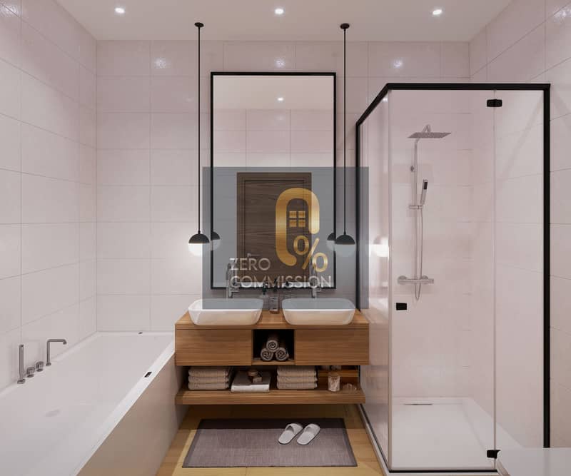 10 Bathroom. jpg