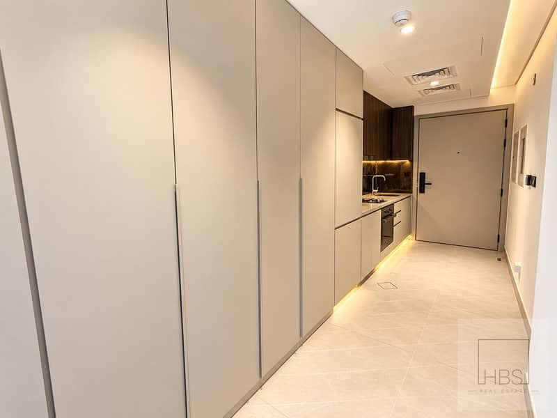 4 Warm Minimalist Kitchen Corridor. png
