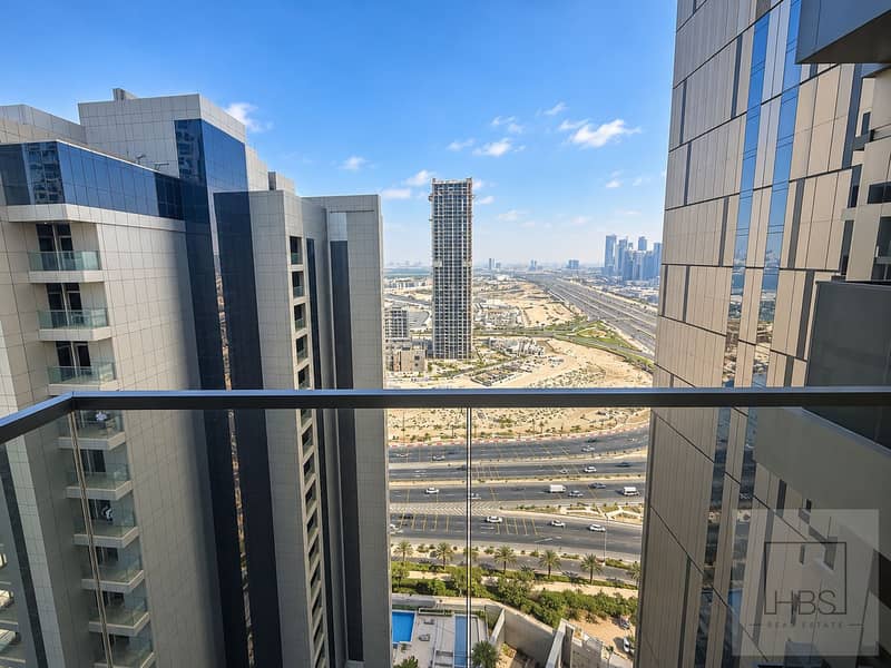 7 Dubai Balcony Skyline Panorama. png