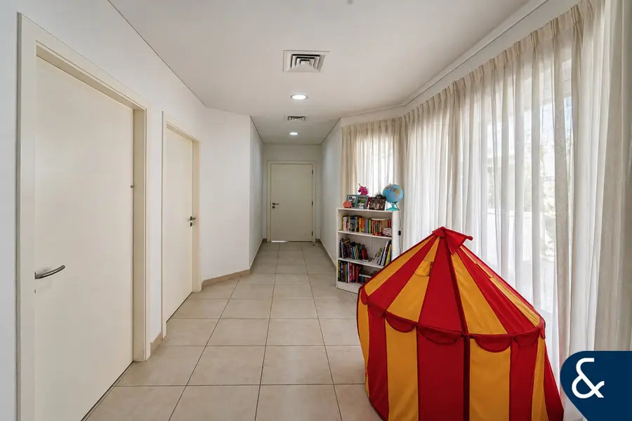 New Listing | Immaculate | Cul de Sac Location