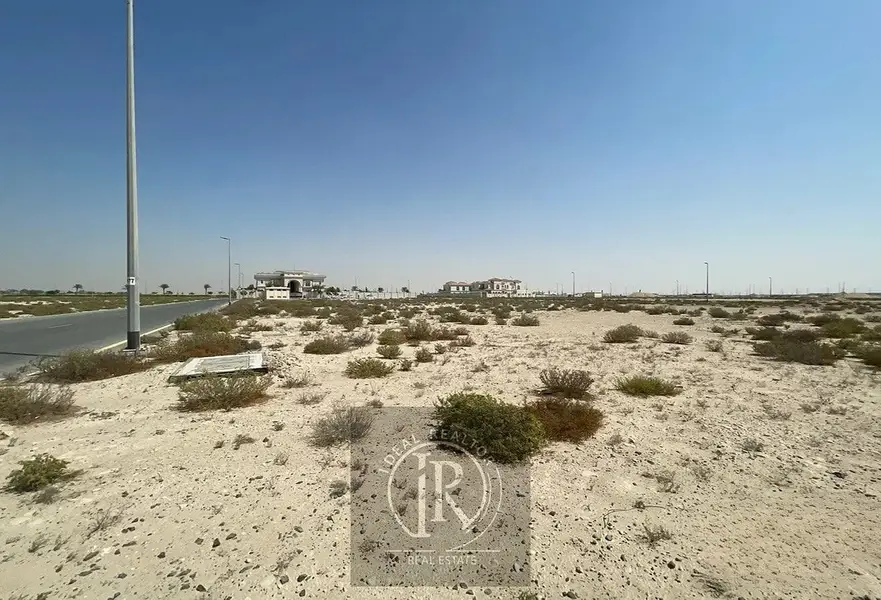 SINGLE ROW | CORNER PLOT | RESIDENTIAL