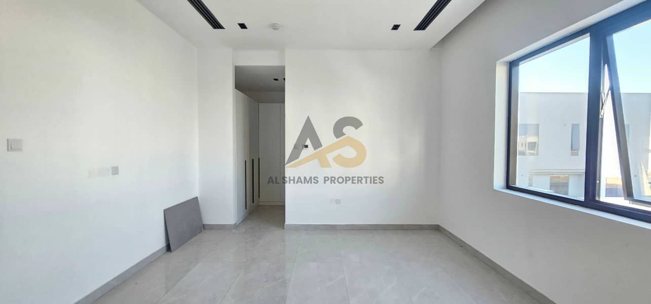 10 20261021_161317. jpg