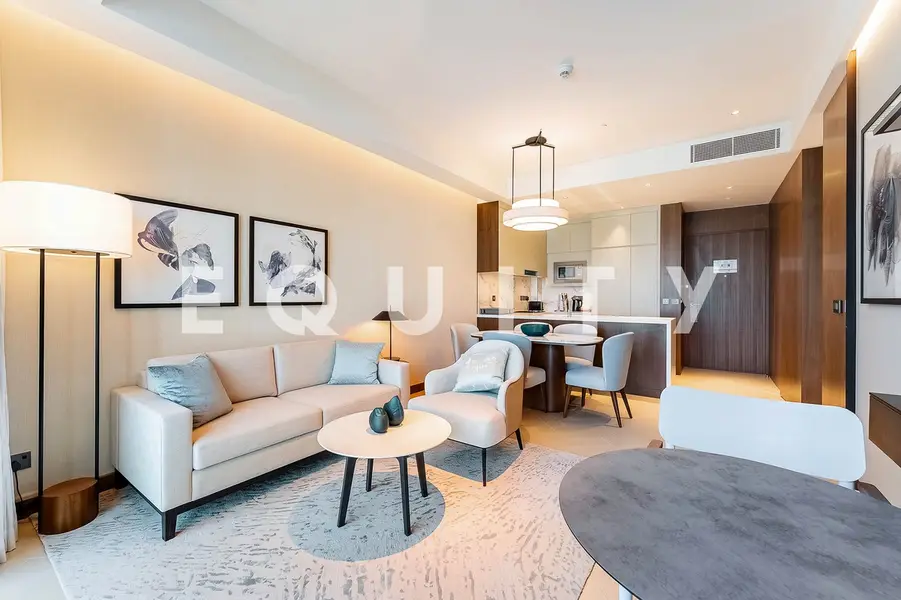 2 BR | High Floor | Vacant | Boulevard & Sea View