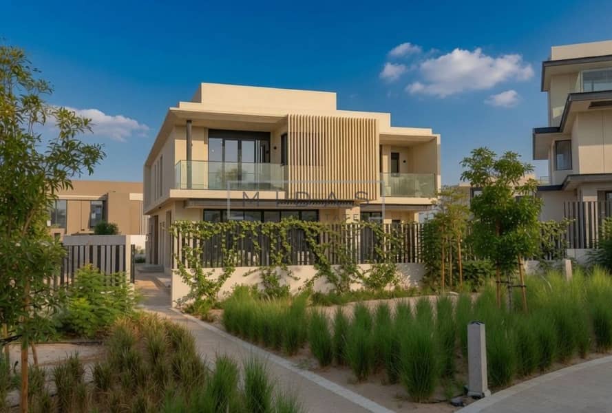 Massive Plot | Type C1 | With Pool