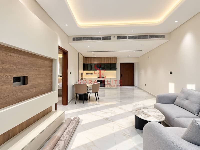 12 Sunlit Modern Open-Plan Interior. png