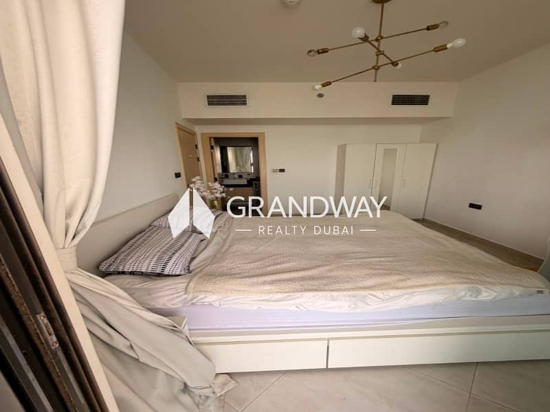 12 BEST DEAL | BURJ VIEW | SPECIOUS LAYOUT — photo 12
