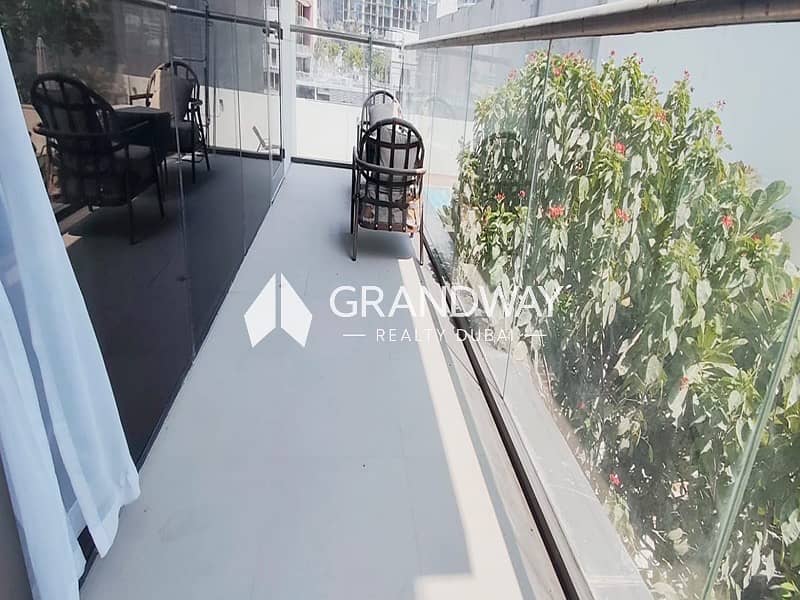 2 Spacious 1BR | Modern Layout | Prime Location — photo 2
