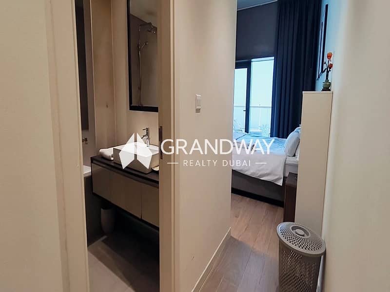 15 Spacious 1BR | Modern Layout | Prime Location — photo 15