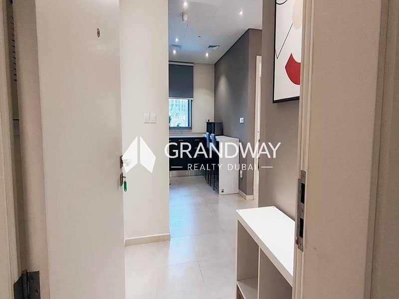 21 Spacious 1BR | Modern Layout | Prime Location — photo 21