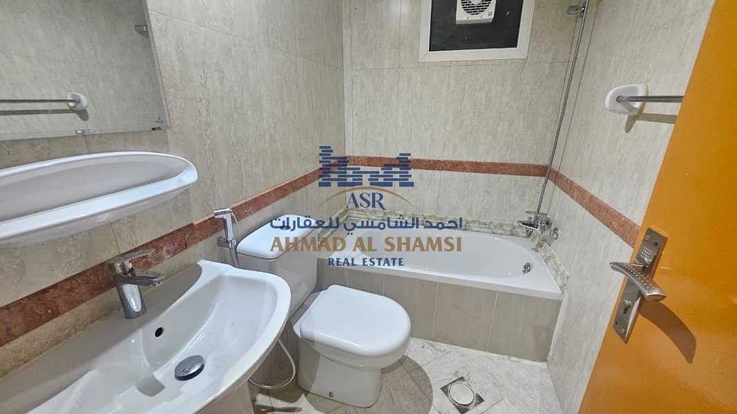 7 523da8b0-279c-4c0f-8bde-ade8f13dcfb3. jpg