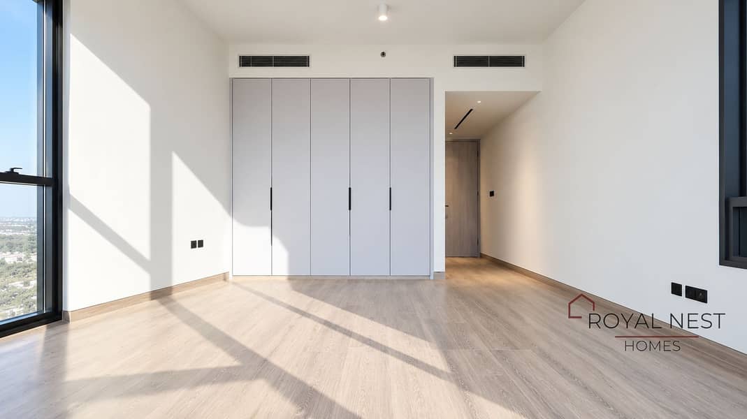 4 Sunlit Minimalist Room with Built-In Wardrobe. png