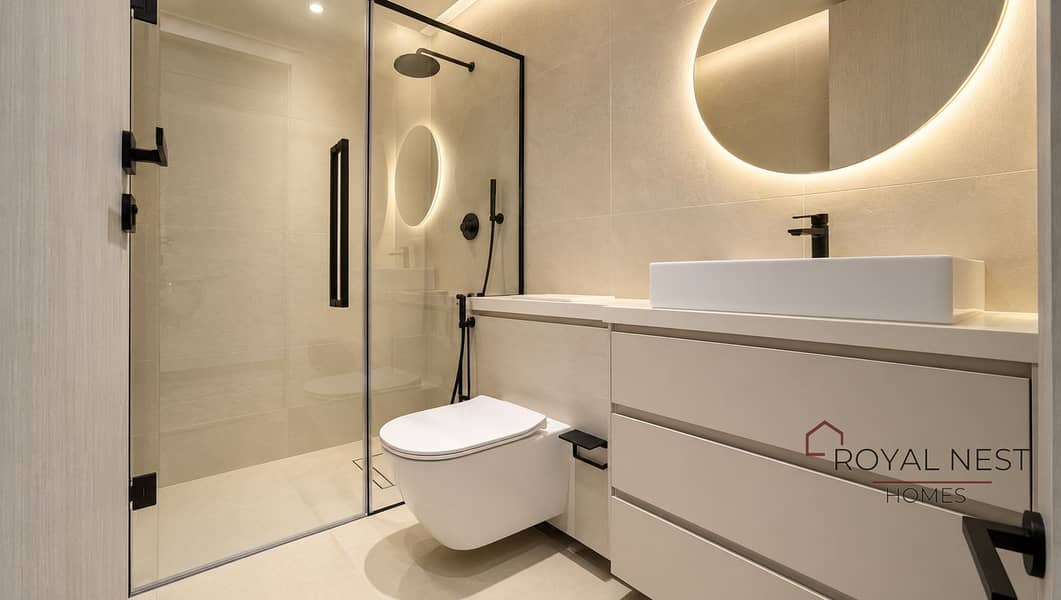 6 Modern Minimalist Bathroom Interior. png