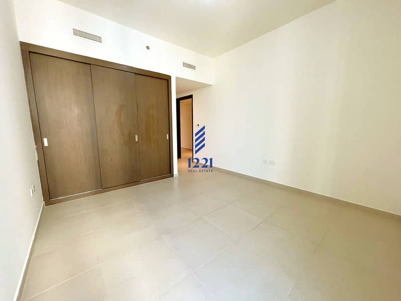 10 4306 BLVD T2 bedroom4_wardrobe_warm_1920x1440. jpg