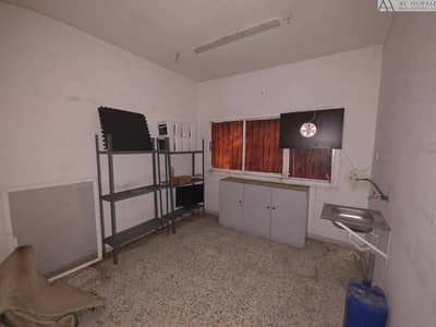 Shop para en Alquiler en Bur Dubai, Dubai - Tienda en Bur Dubai,Al Souk Al Kabeer (Al Fahidi),Ahmed Mohamed Husain Hamdan Budebes Building, 42000 AED - 16940362 Shop para en Alquiler en Bur Dubai, Dubai - Tienda en Bur Dubai,Al Souk Al Kabeer (Al Fahidi),Ahmed Mohamed Husain Hamdan Budebes Building, 42000 AED - 16940362