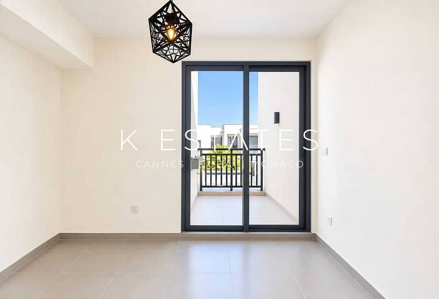 8 listing_04. jpg