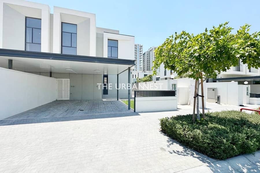 Casa adosada en Al Furjan,Murooj Al Furjan, 4 dormitorios, 300000 AED - 16940659 Casa adosada en Al Furjan,Murooj Al Furjan, 4 dormitorios, 300000 AED - 16940659