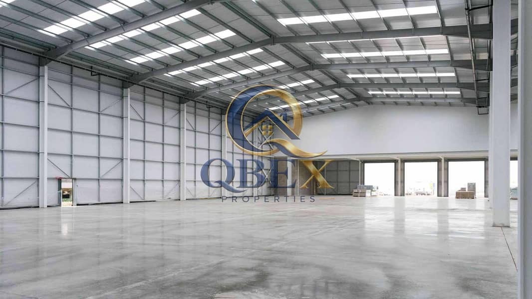 4 empty-warehouse. jpg