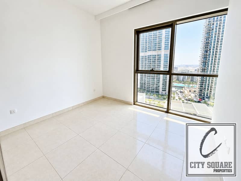 7 resize_Bright Empty Apartment with City View. png