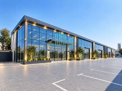 Shop de à à louer à Al Quoz, Dubai - Modern Glass Commercial Showroom Complex. png Shop de à à louer à Al Quoz, Dubai - Modern Glass Commercial Showroom Complex. png