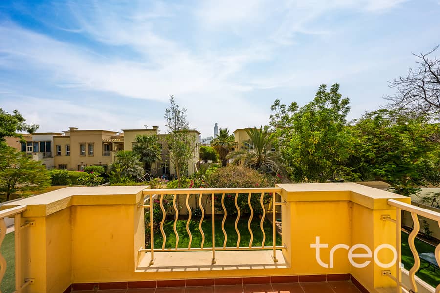 4 Watermarked-15. jpg
