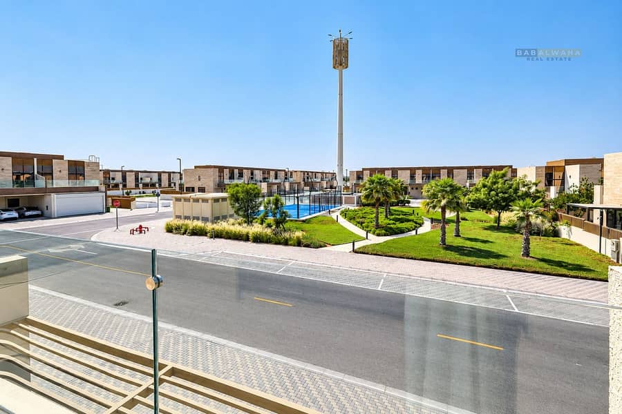 Fully Furnished | Park Facing | Ready to Move