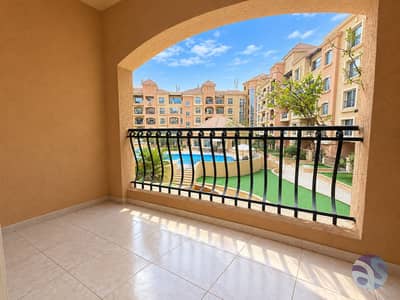 شقة 2 غرفة نوم للبيع في قرية جميرا الدائرية، دبي - Sunny Archway Overlooking Resort Pool. png