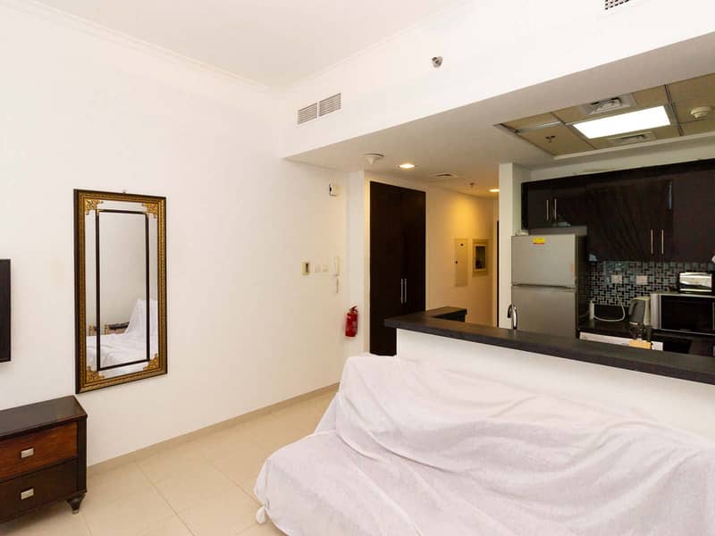 2 Dubai Marina - Botanica Tower - 1906 - Studio - Furnished (5 of 10). jpg