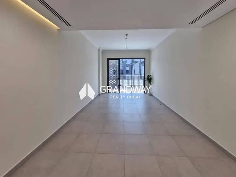 11 Luxury 3BR | Contemporary Living | Mirdif — photo 11