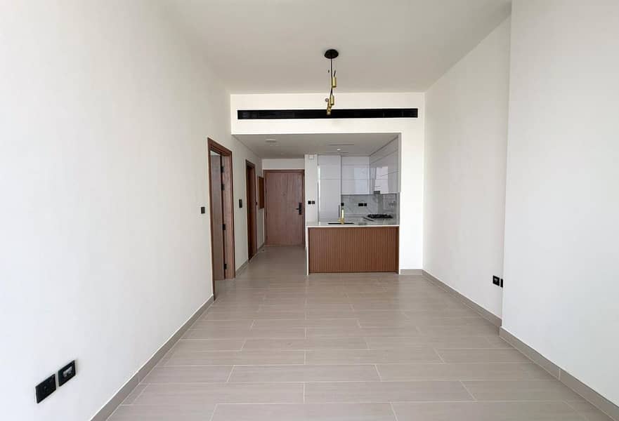 Brand New 1BR | High Floor | Balcony | Vacant — photo 1 Brand New 1BR | High Floor | Balcony | Vacant — photo 1